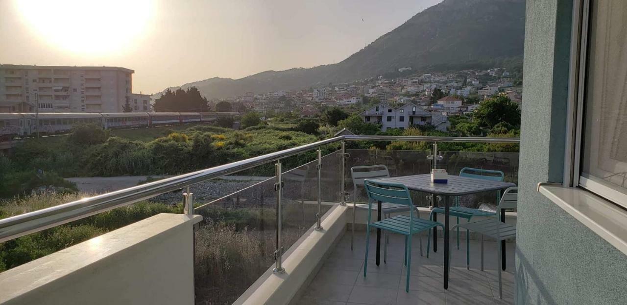Apartmani Suncokreti - Sunflower Apartments Bar Eksteriør billede