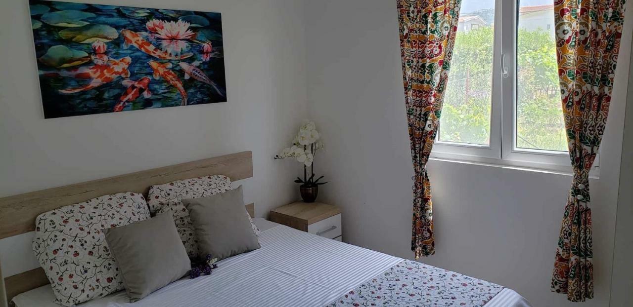 Apartmani Suncokreti - Sunflower Apartments Bar Eksteriør billede