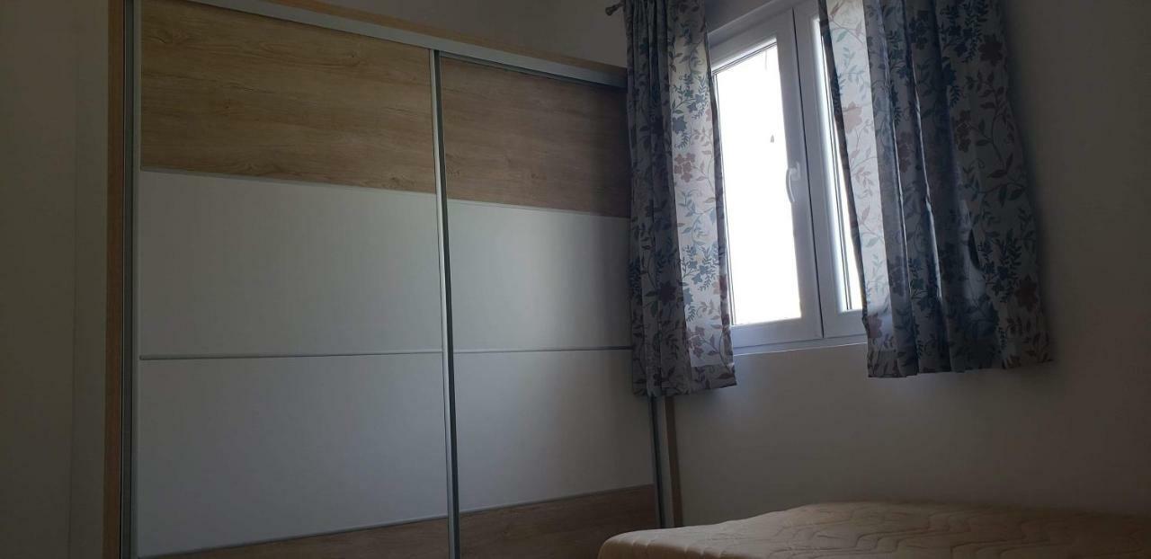 Apartmani Suncokreti - Sunflower Apartments Bar Eksteriør billede