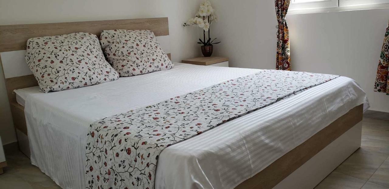 Apartmani Suncokreti - Sunflower Apartments Bar Eksteriør billede